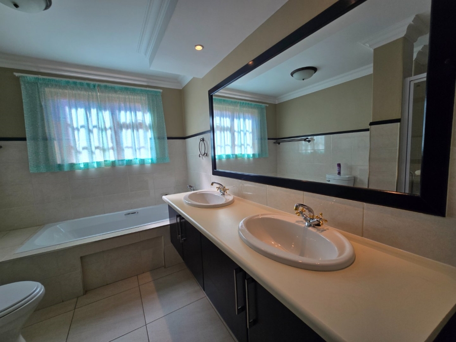 3 Bedroom Property for Sale in Dan Pienaar Free State